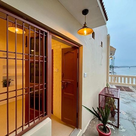Vintage River Homestay Benares Buitenkant foto