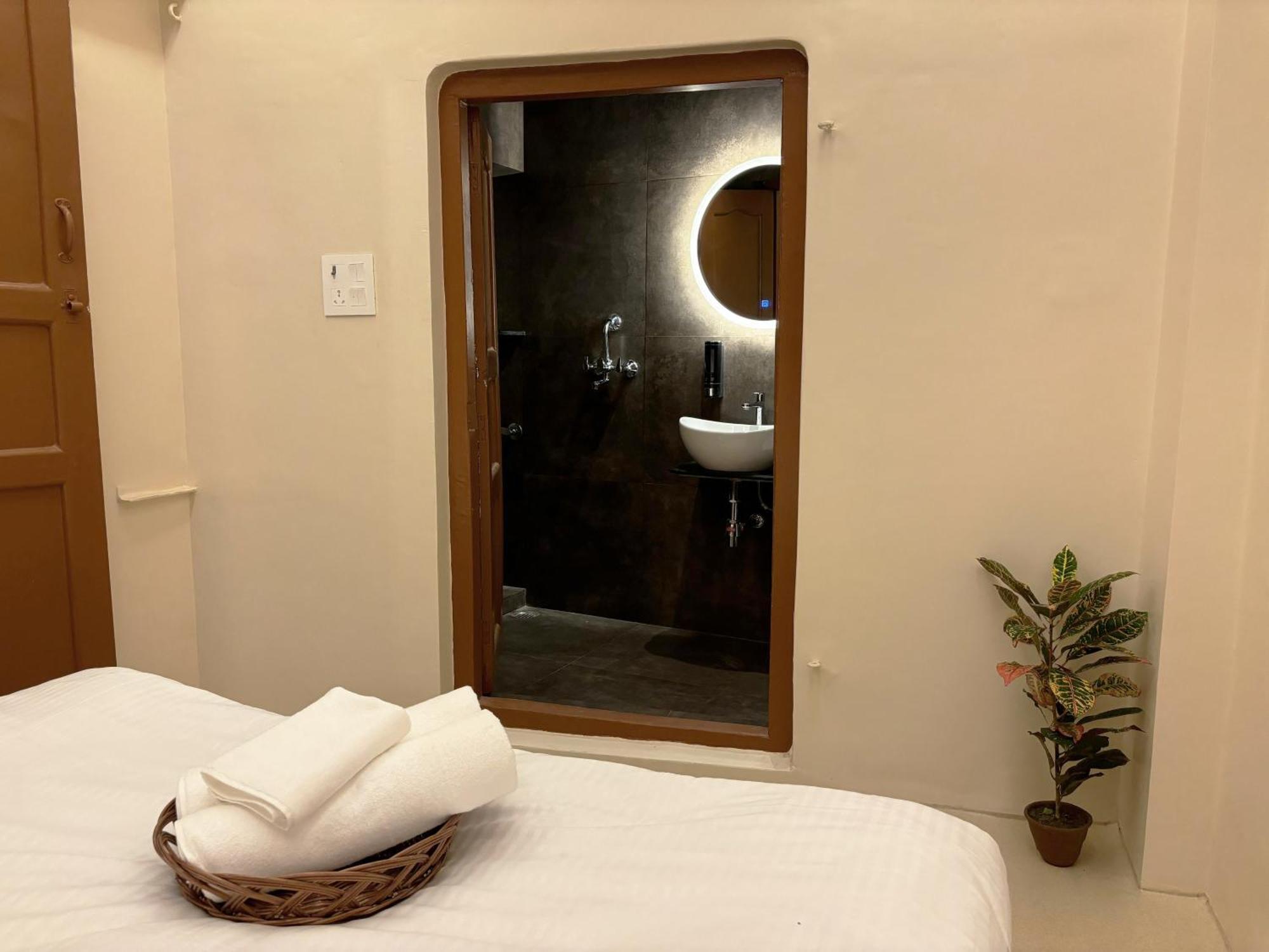 Vintage River Homestay Benares Buitenkant foto